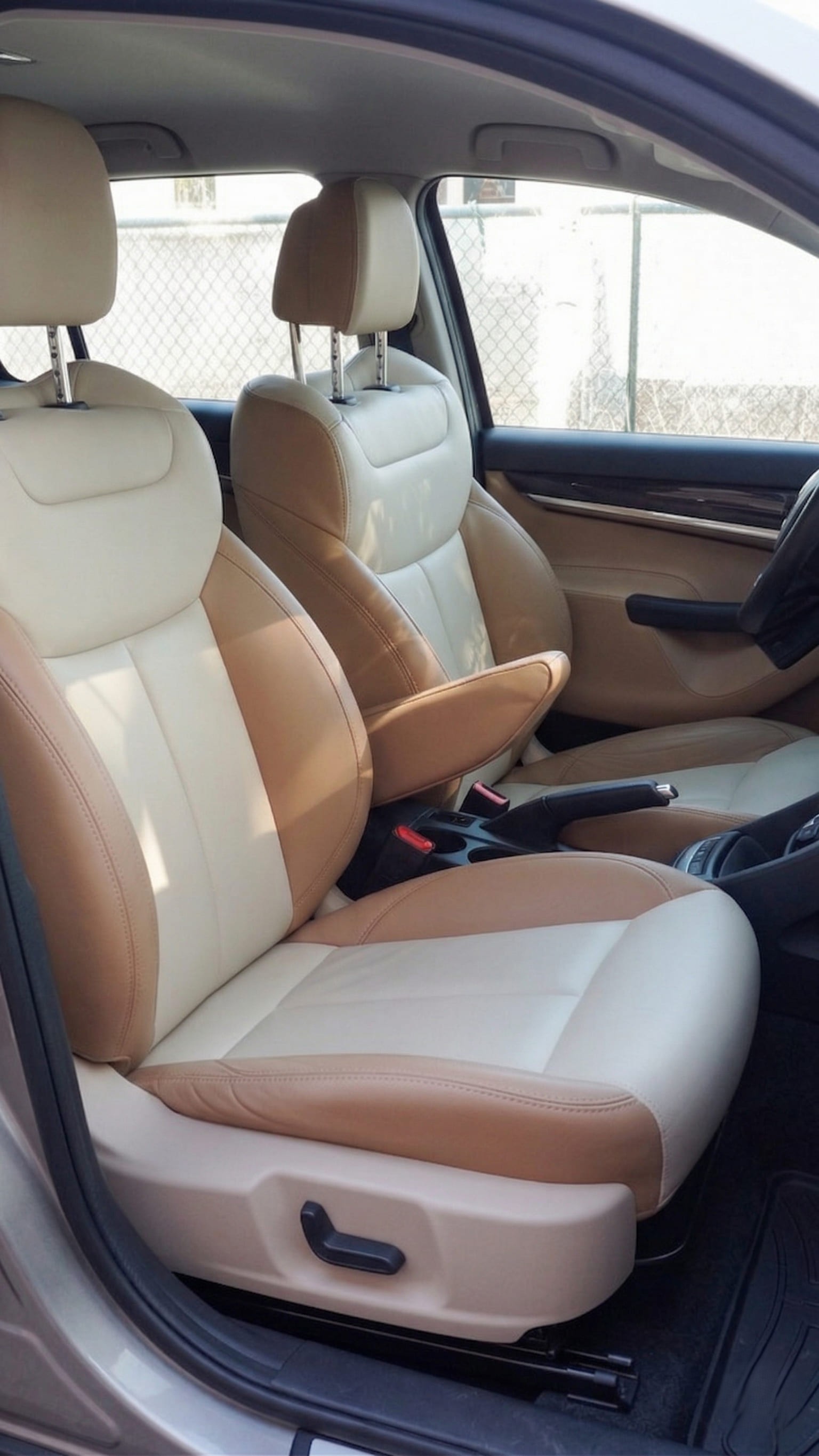 Sièges Citroën C5 rénovés sur mesure